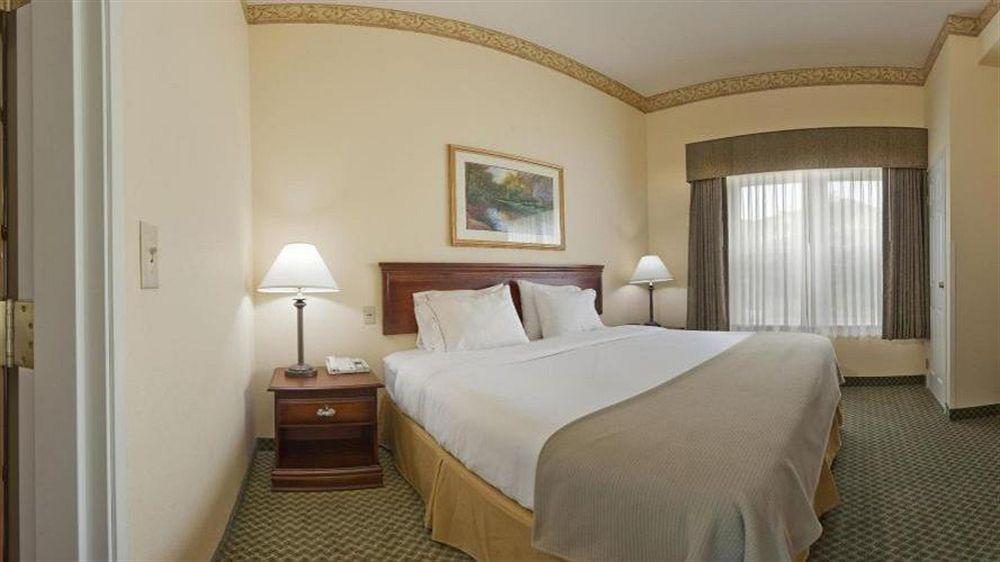 Holiday Inn Express Hotel & Suites St. Louis West-O'Fallon By Ihg Kamer foto