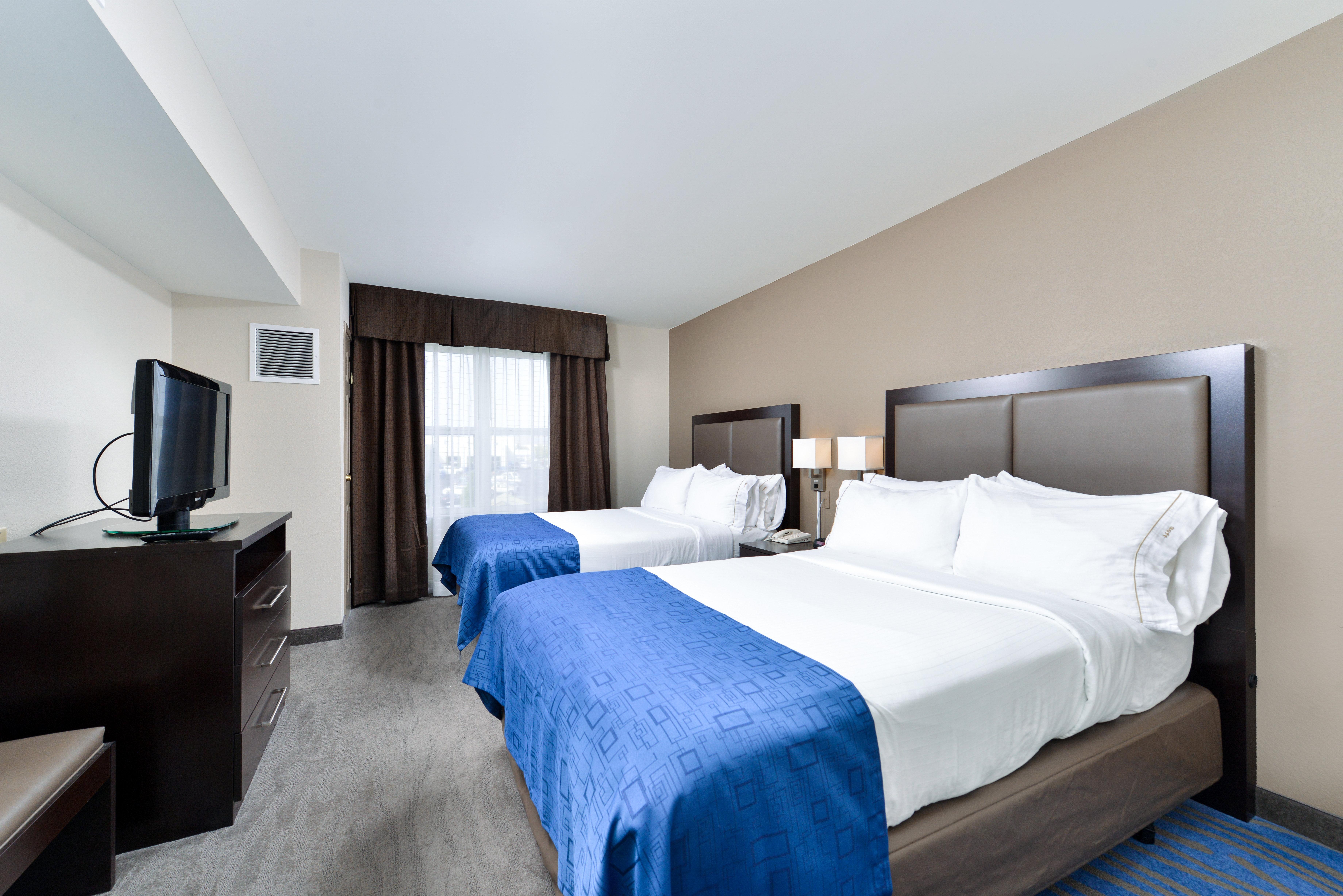 Holiday Inn Express Hotel & Suites St. Louis West-O'Fallon By Ihg Buitenkant foto