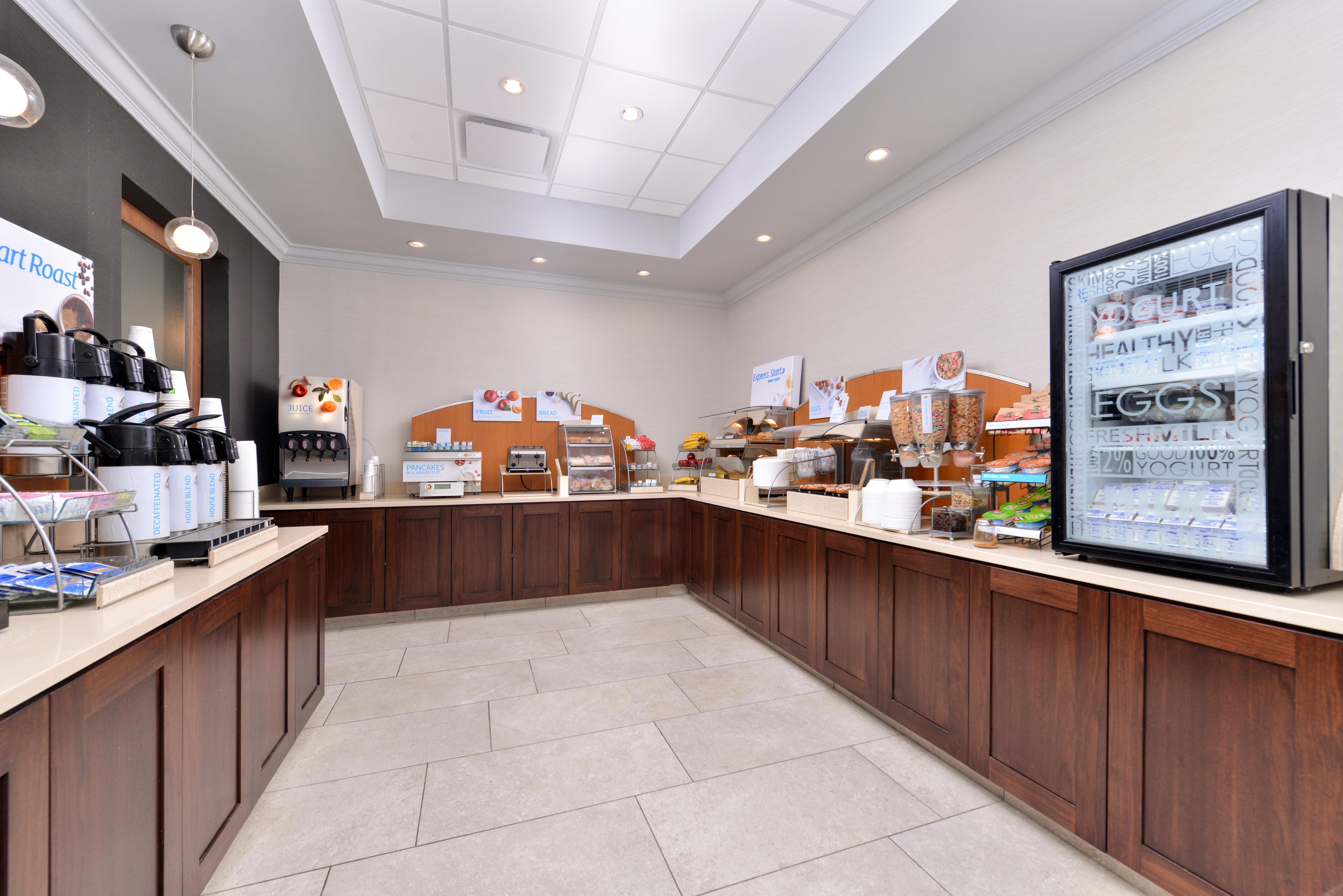Holiday Inn Express Hotel & Suites St. Louis West-O'Fallon By Ihg Buitenkant foto