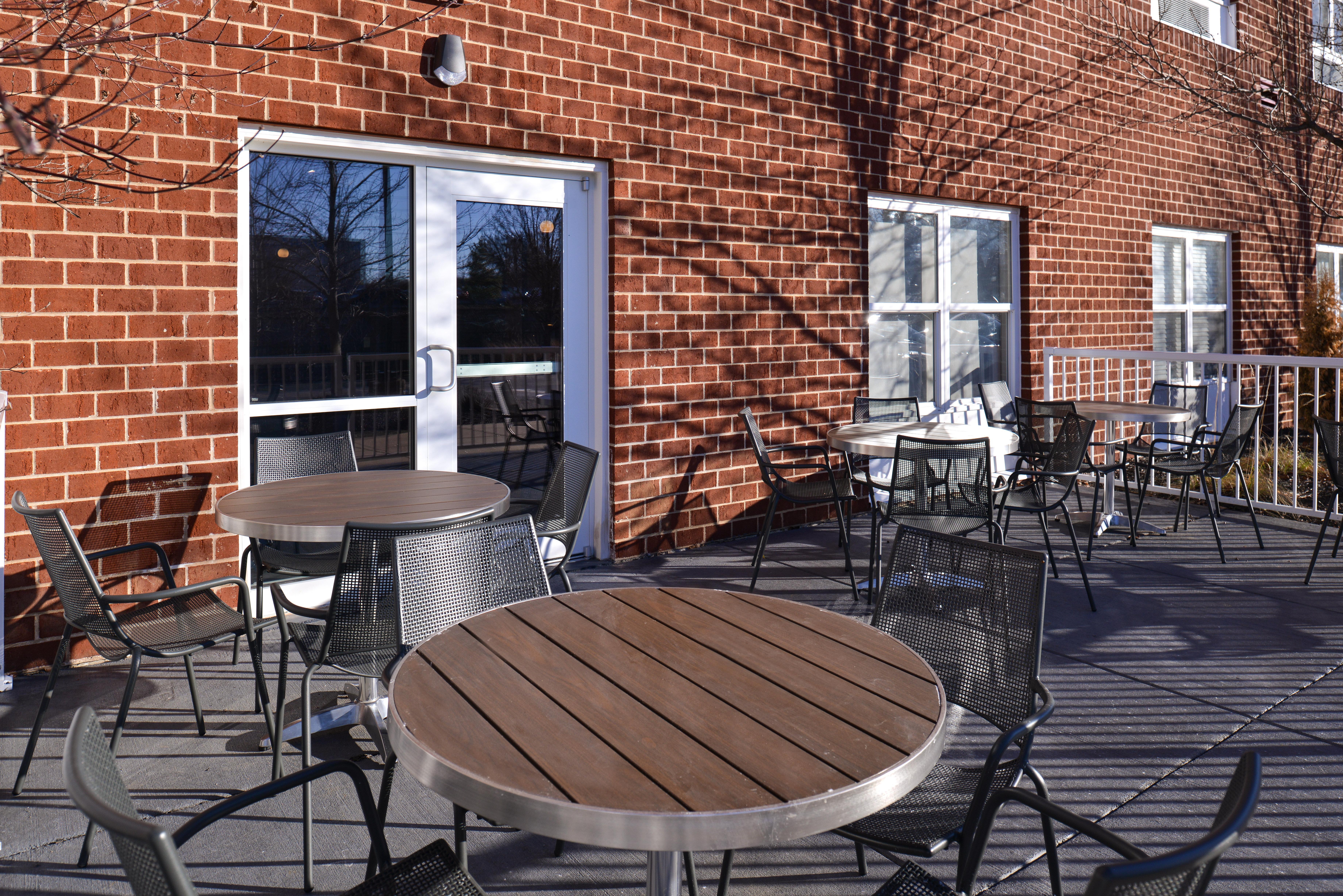 Holiday Inn Express Hotel & Suites St. Louis West-O'Fallon By Ihg Buitenkant foto